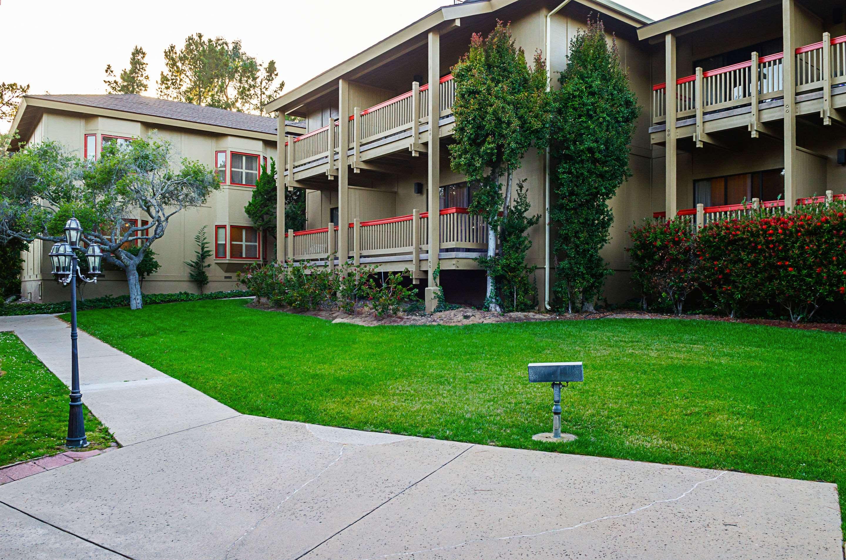 Comfort Inn Monterey Peninsula Airport Exterior foto