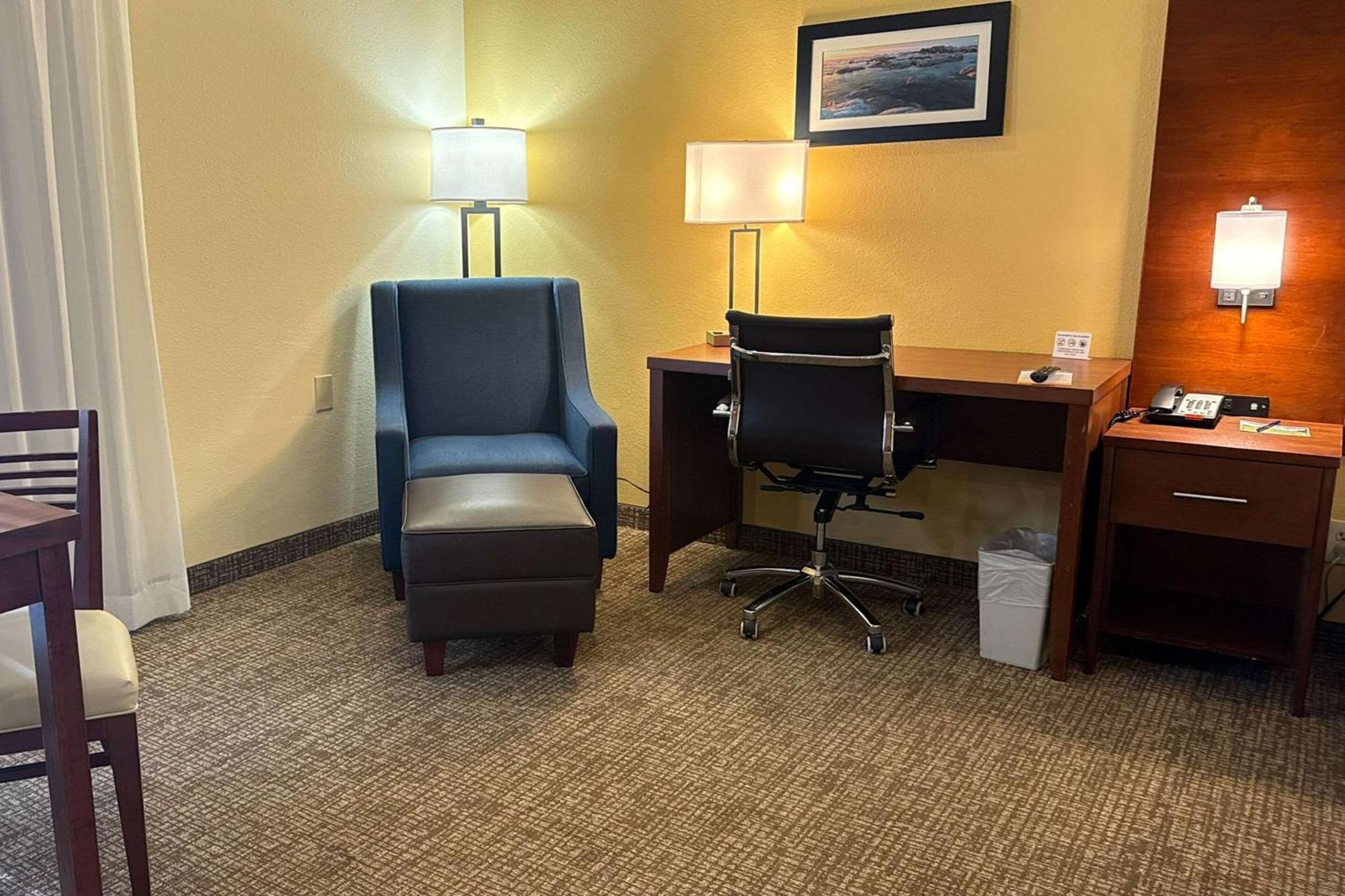 Comfort Inn Monterey Peninsula Airport Exterior foto