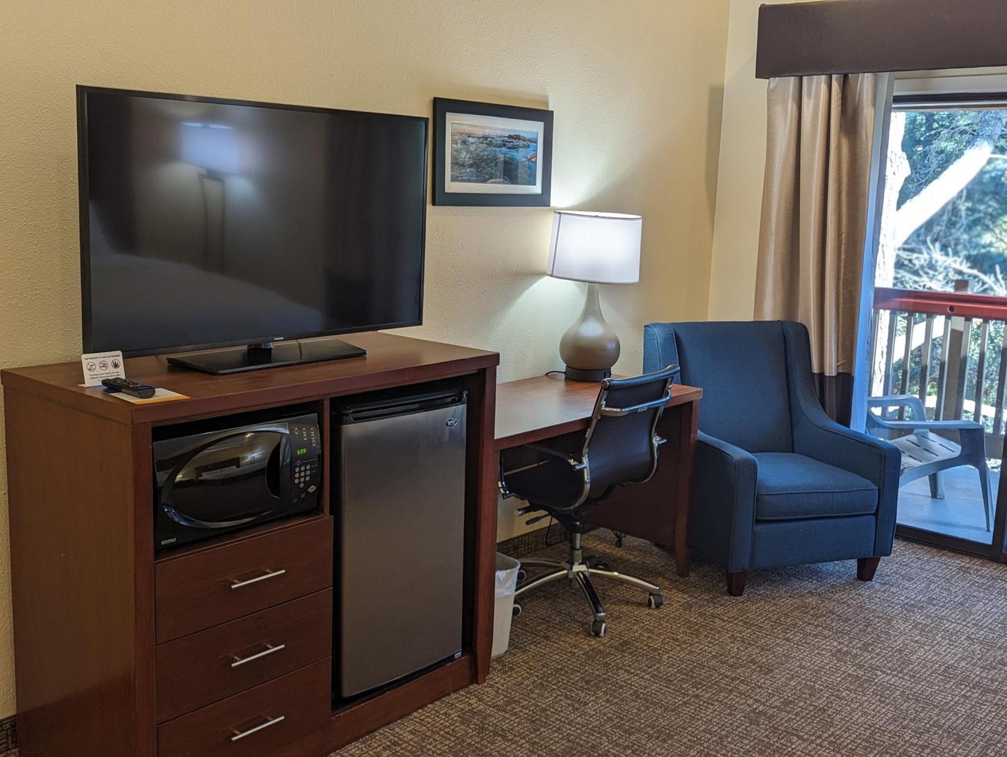 Comfort Inn Monterey Peninsula Airport Exterior foto